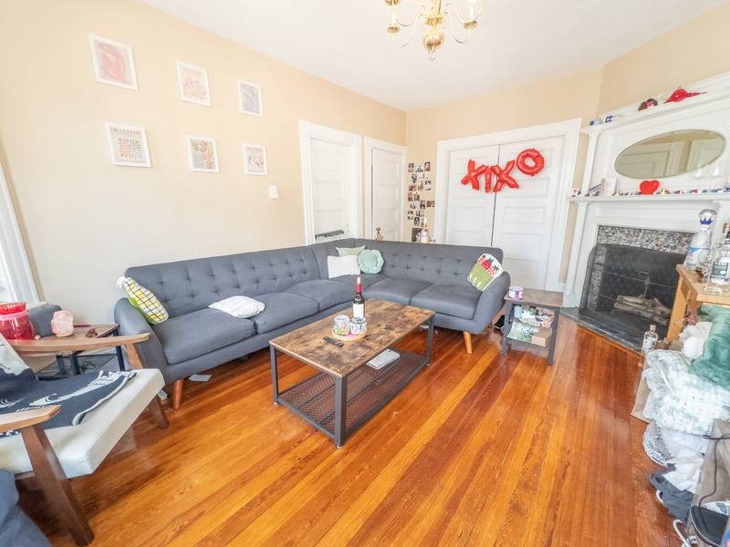 Apartment for rent at 52 Fayette St #1, Cambridge, MA 02139