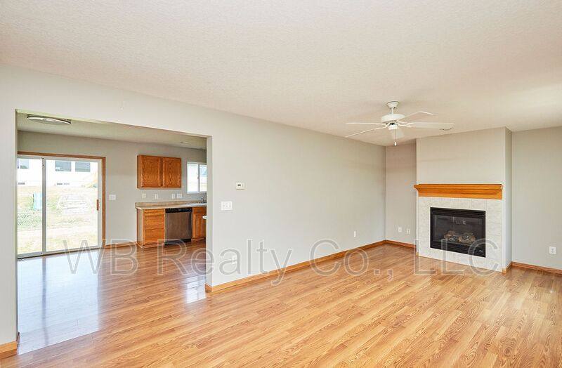 House for rent at 615 SE Prairie Park Lane, Waukee, IA 50263