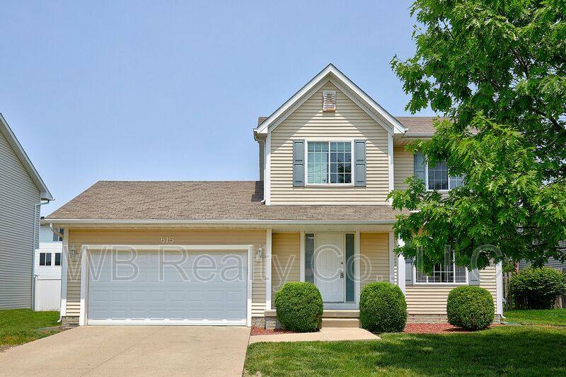 House for rent at 615 SE Prairie Park Lane, Waukee, IA 50263