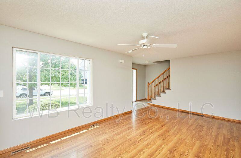 House for rent at 615 SE Prairie Park Lane, Waukee, IA 50263
