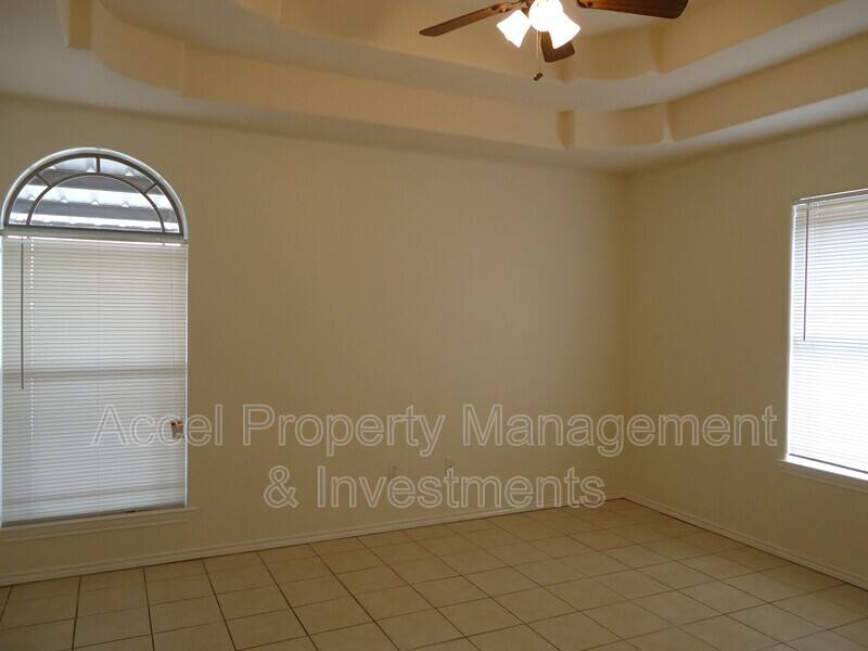 Apartment for rent at 1803 Ironwood St #4, Pharr, TX 78577