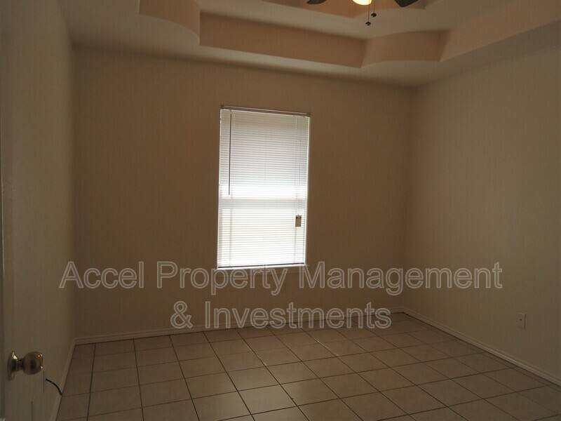 Apartment for rent at 1803 Ironwood St #4, Pharr, TX 78577