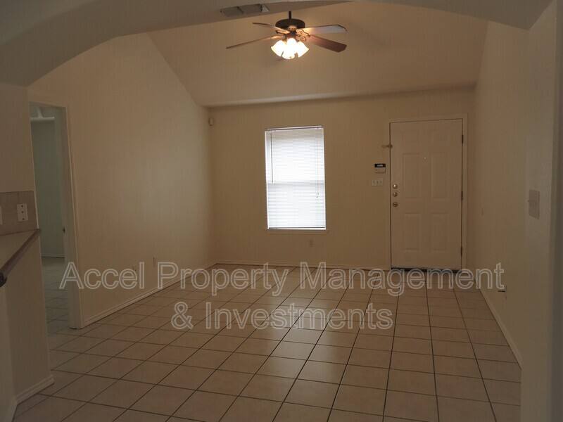 Apartment for rent at 1803 Ironwood St #4, Pharr, TX 78577