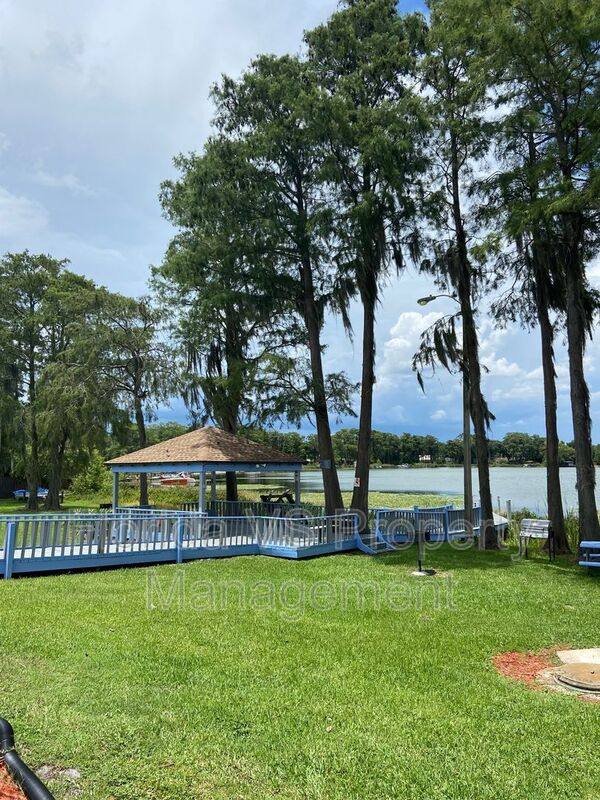 Apartment for rent at 925 W Oak Ridge Rd #C, Orlando, FL 32809