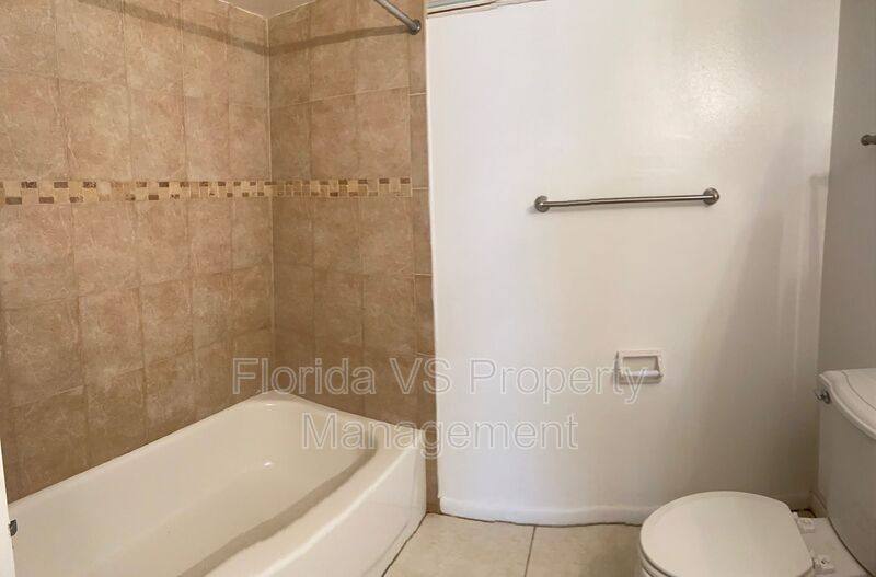 Apartment for rent at 925 W Oak Ridge Rd #C, Orlando, FL 32809