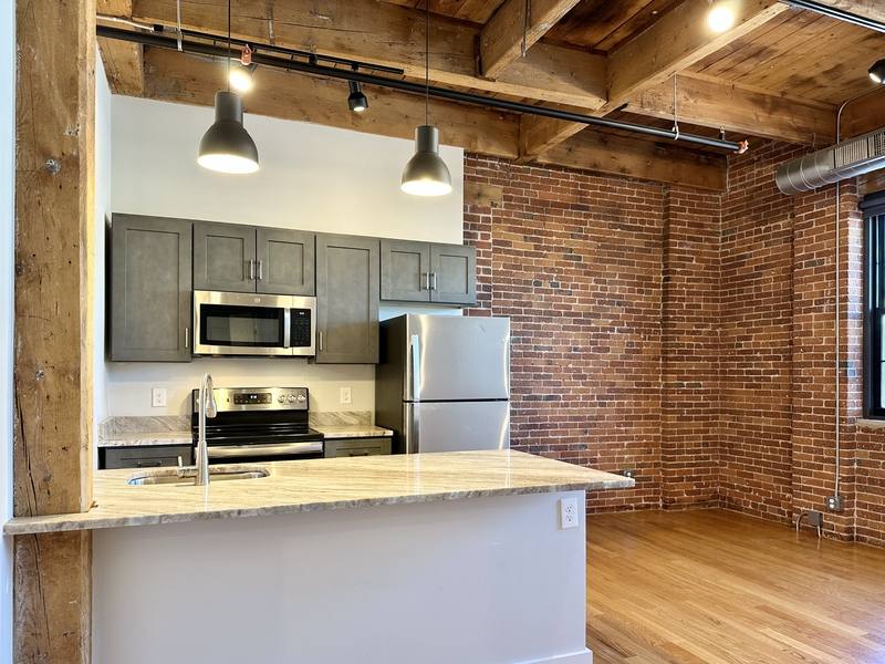 Apartment for rent at 128 Chandler St #309, Worcester, MA 01609