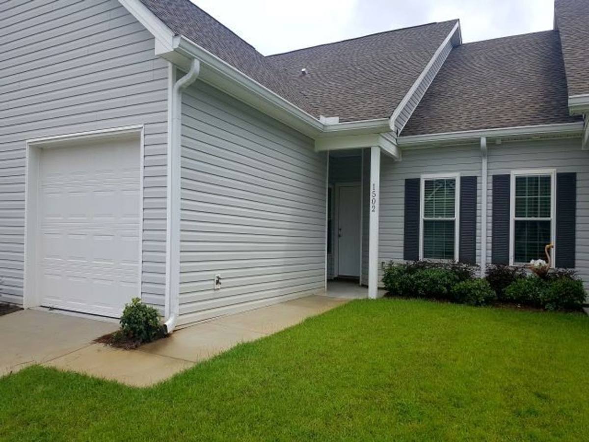 Condo for rent at 2651 S Juniper St, Foley, AL 36535