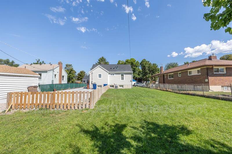 Apartment for rent at 758 E Loveland Ave #A, Salt Lake City, UT 84106