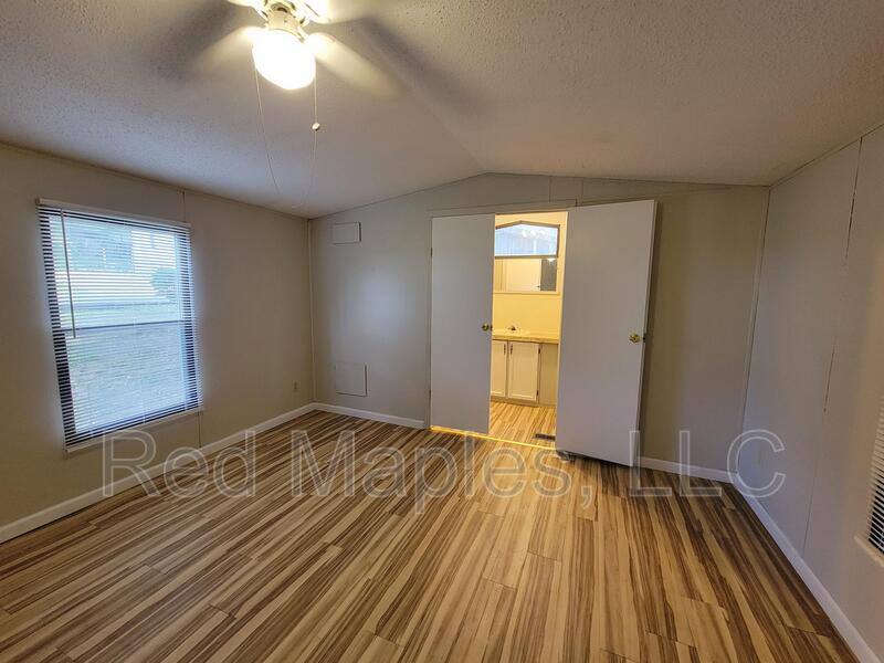 House for rent at 832 Briny Lane, Fenton, MO 63026