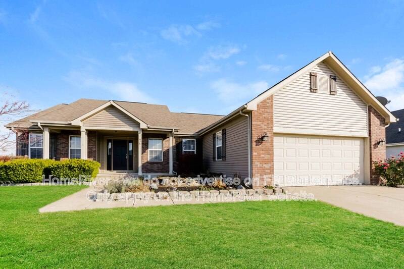 House for rent at 975 Geronimo Dr, Greenfield, IN 46140