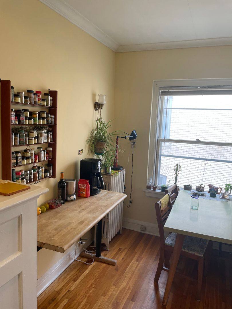 Apartment for rent at 2115 Blaisdell Ave, Minneapolis, MN 55404