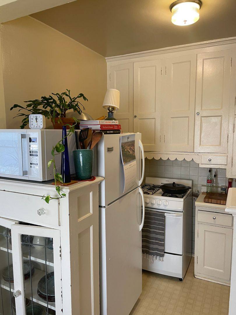 Apartment for rent at 2115 Blaisdell Ave, Minneapolis, MN 55404