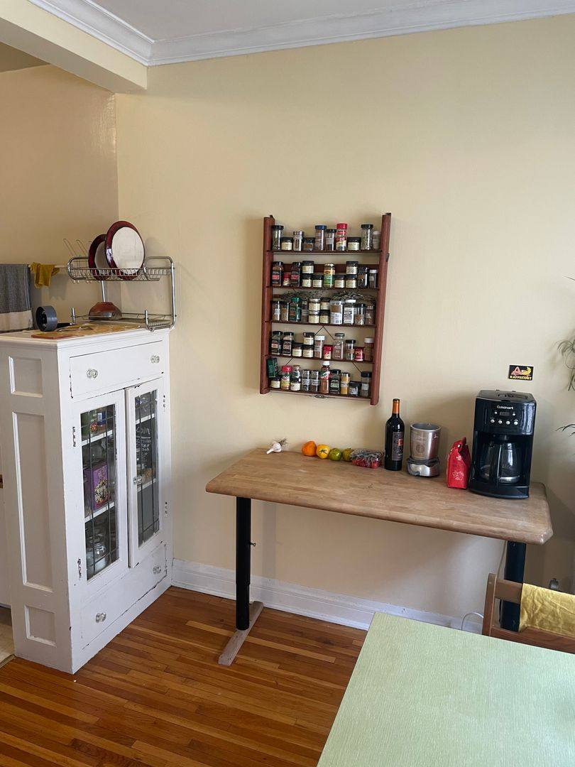 Apartment for rent at 2115 Blaisdell Ave, Minneapolis, MN 55404