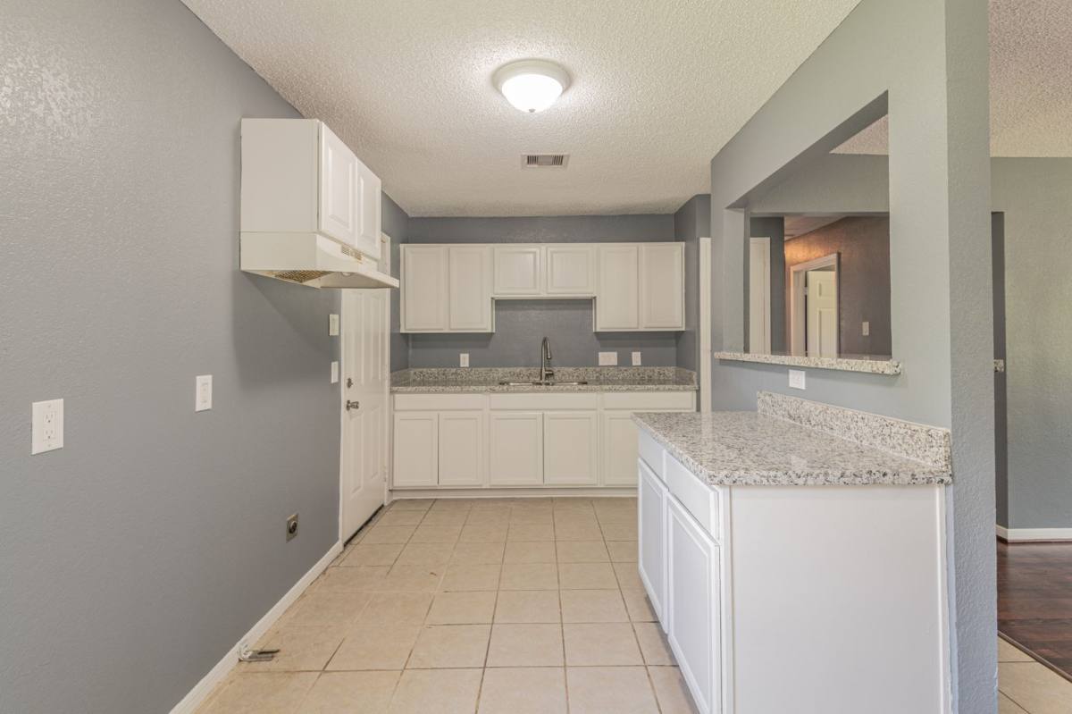 House for rent at 5407 Thrush Dr, Houston, TX 77033