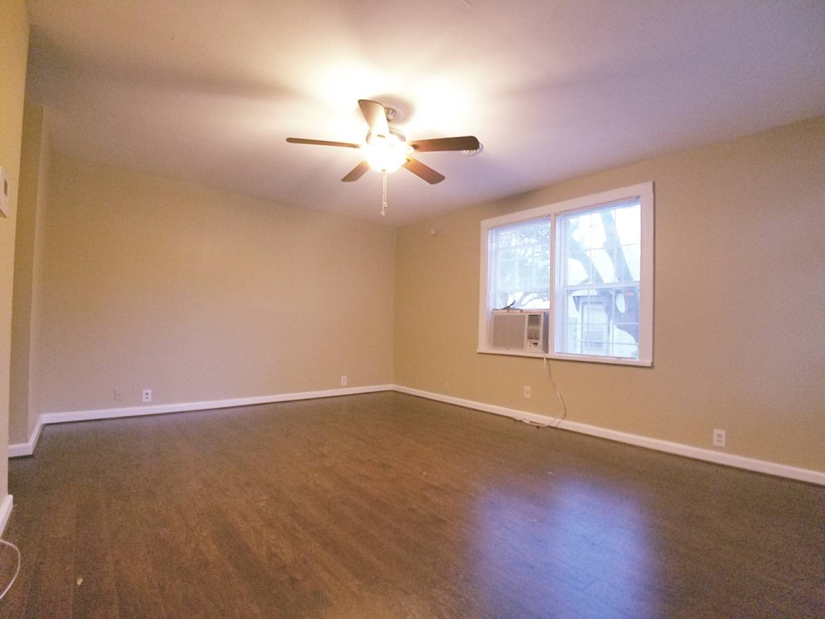 House for rent at 203 Beatrice St, La Marque, TX 77568