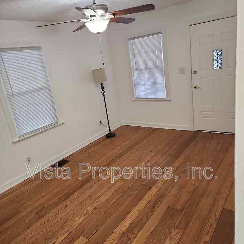 House for rent at 1015 Camden Ave, Louisville, KY 40215