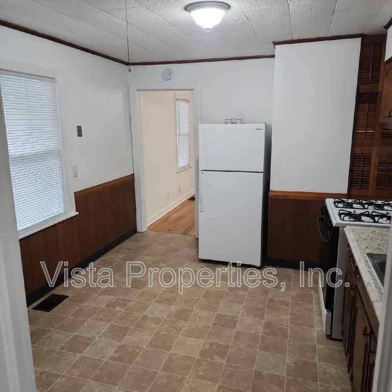 House for rent at 1015 Camden Ave, Louisville, KY 40215