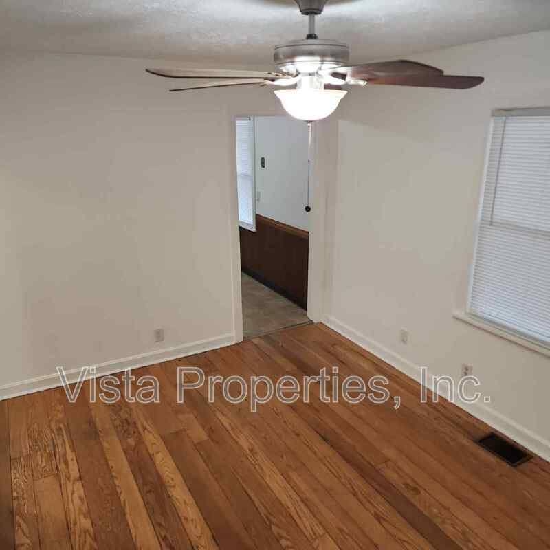 House for rent at 1015 Camden Ave, Louisville, KY 40215