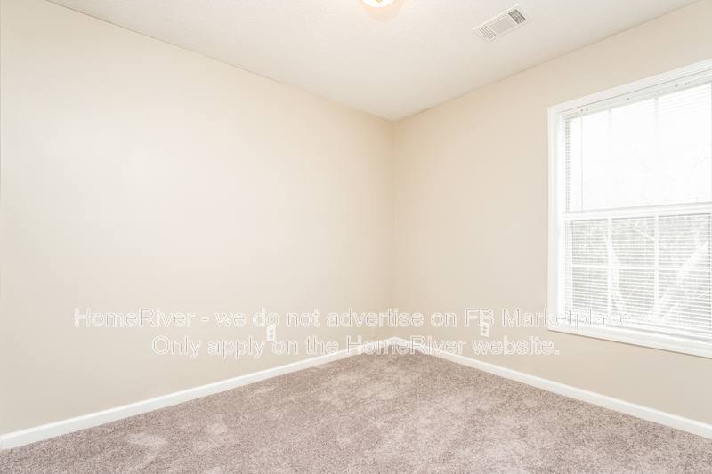 House for rent at 11084 Knotty Pine Place, Hampton, GA 30228