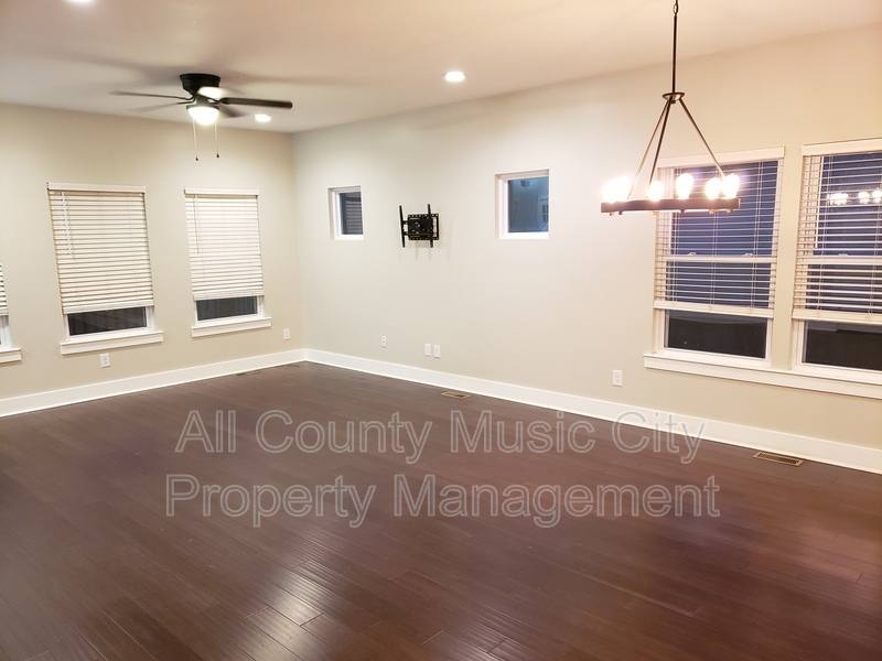 House for rent at 4064 Cedar Circle, Nashville, TN 37218