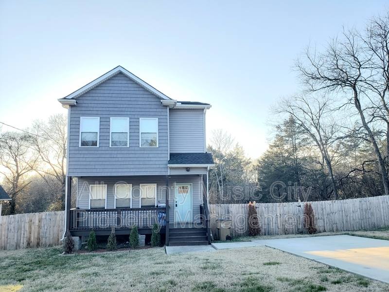 House for rent at 4064 Cedar Circle, Nashville, TN 37218