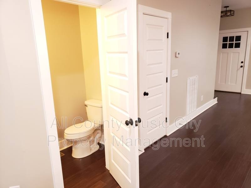 House for rent at 4064 Cedar Circle, Nashville, TN 37218
