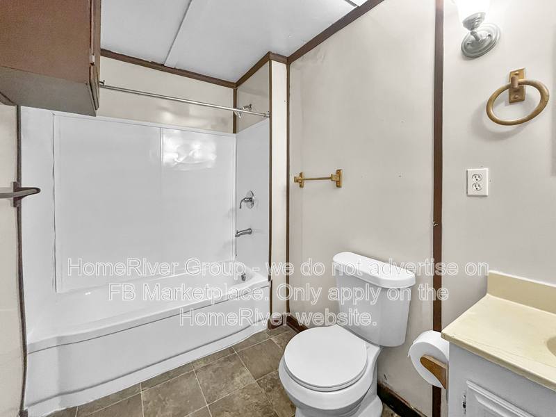 House for rent at 2304 Walnut St, Higginsville, MO 64037