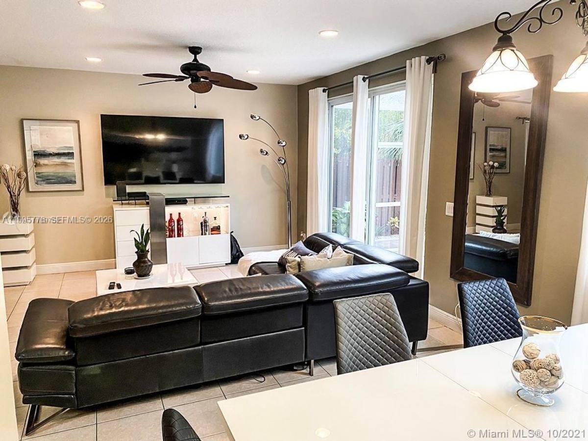 Townhouse for rent at 3657 Asperwood Circle, Pompano Beach, FL 33073