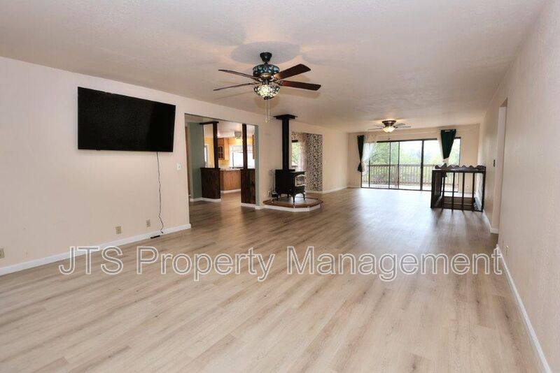 House for rent at 2812 Centennial Court, Placerville, CA 95667