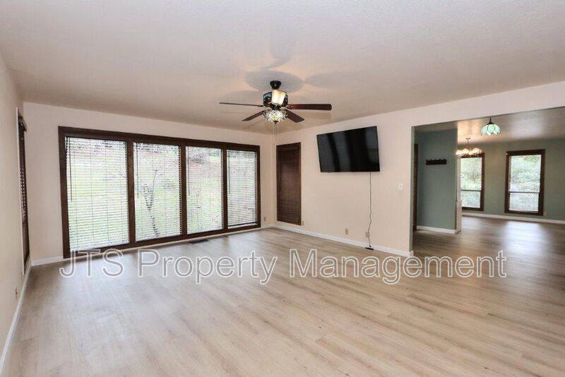 House for rent at 2812 Centennial Court, Placerville, CA 95667