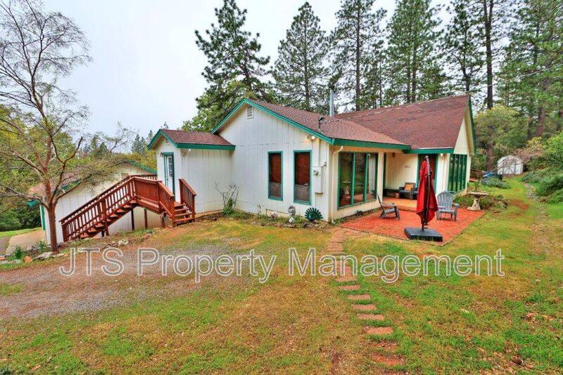House for rent at 2812 Centennial Court, Placerville, CA 95667
