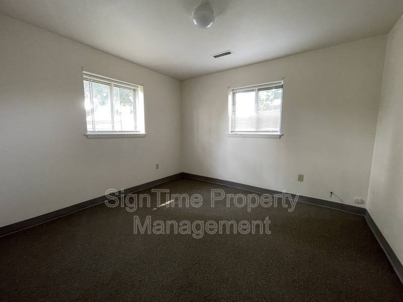 Apartment for rent at 310 Key Ave #B, Hagerstown, MD 21740