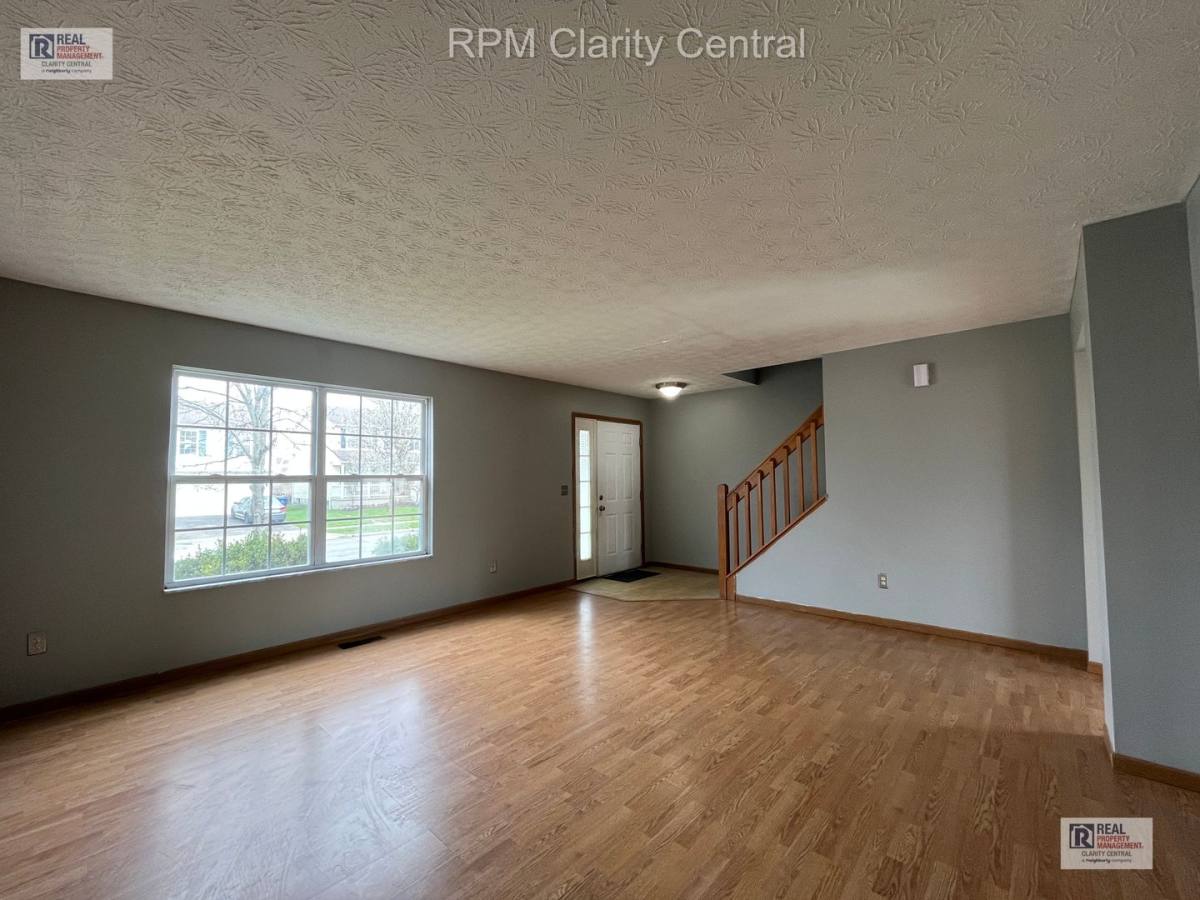 House for rent at 7693 Brunfield Dr, Blacklick, OH 43004