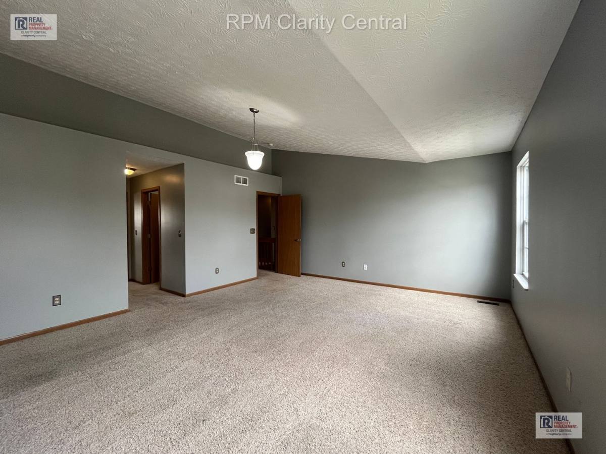House for rent at 7693 Brunfield Dr, Blacklick, OH 43004