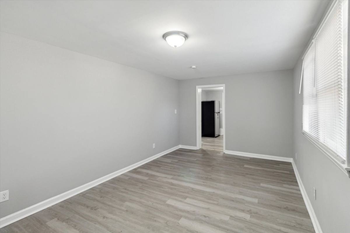 Apartment for rent at 1227 E 38th St, Savannah, GA 31404