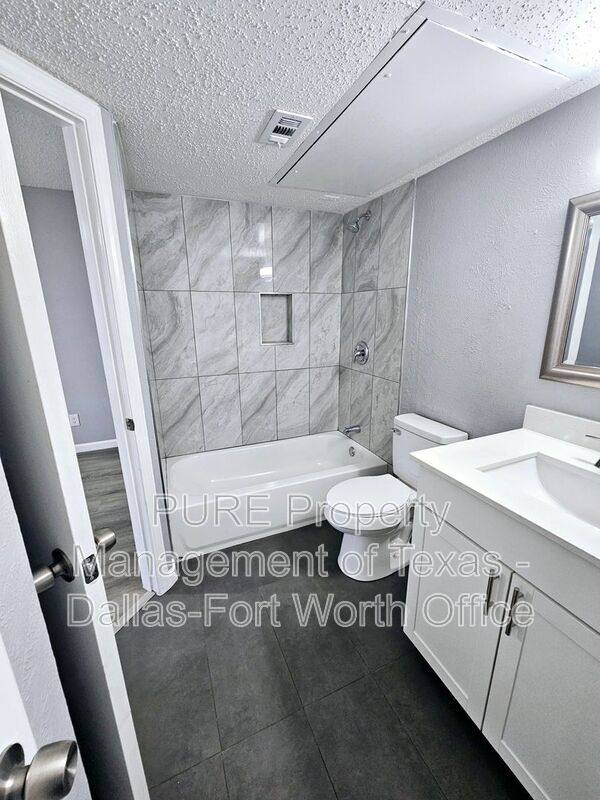 Apartment for rent at 18333 Roehampton #1322, Dallas, TX 75252