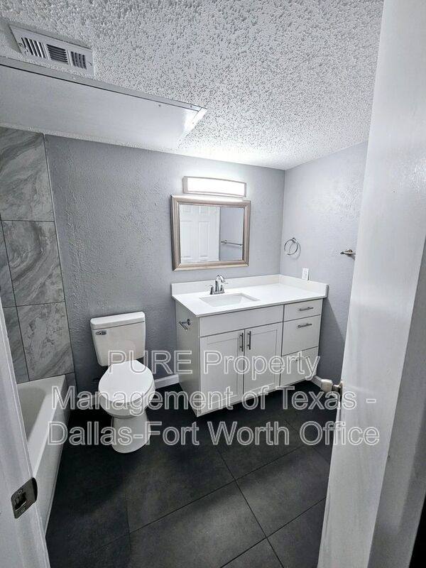 Apartment for rent at 18333 Roehampton #1322, Dallas, TX 75252