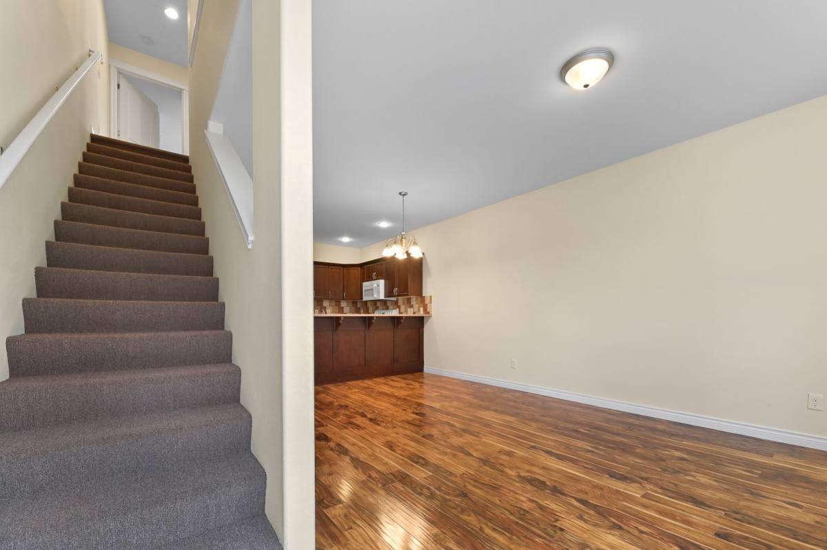 Townhouse for rent at 5760 Legoe Lane, Ferndale, WA 98248