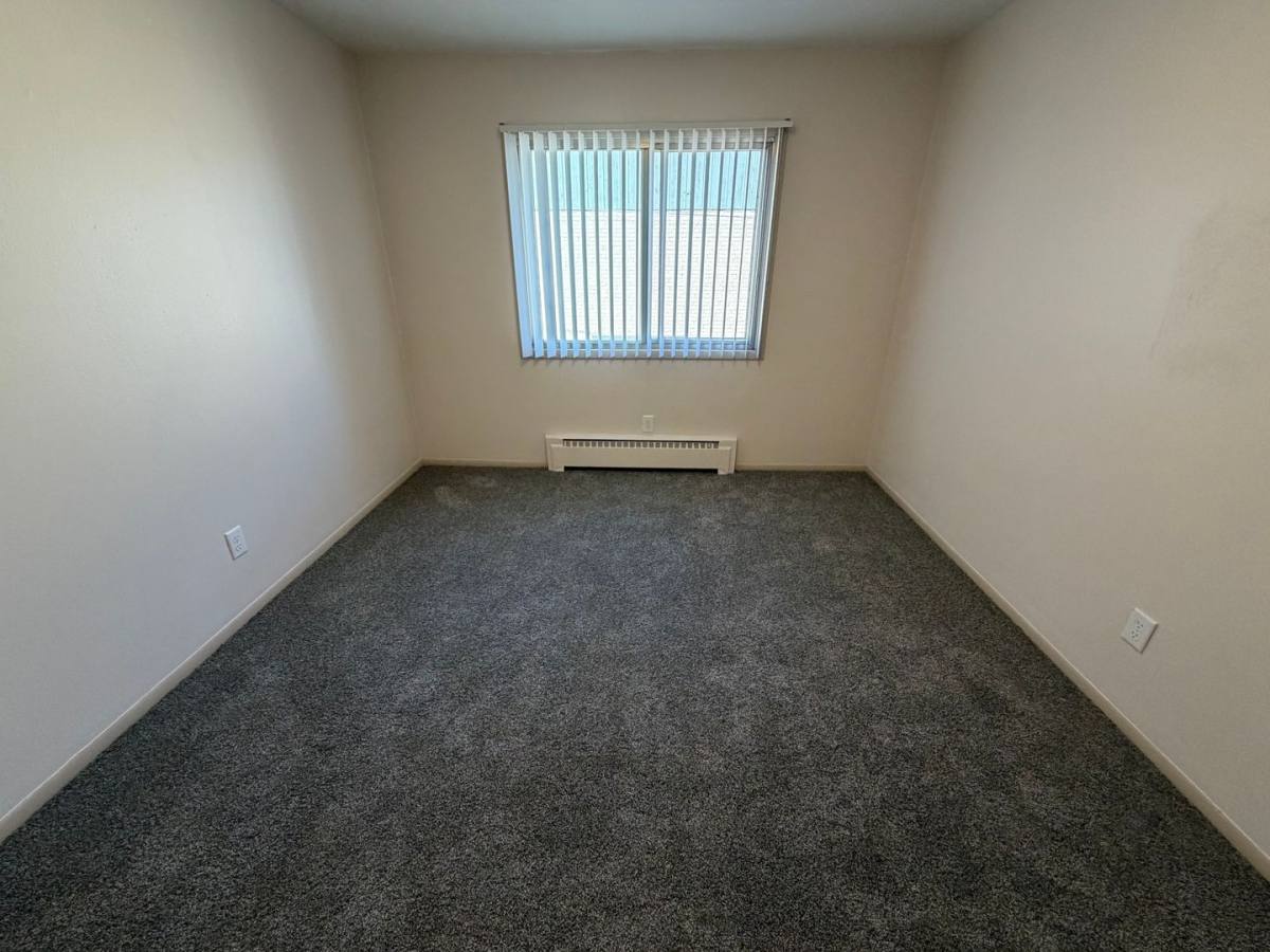 Apartment for rent at 1694 Shawano Ave, Green Bay, WI 54303