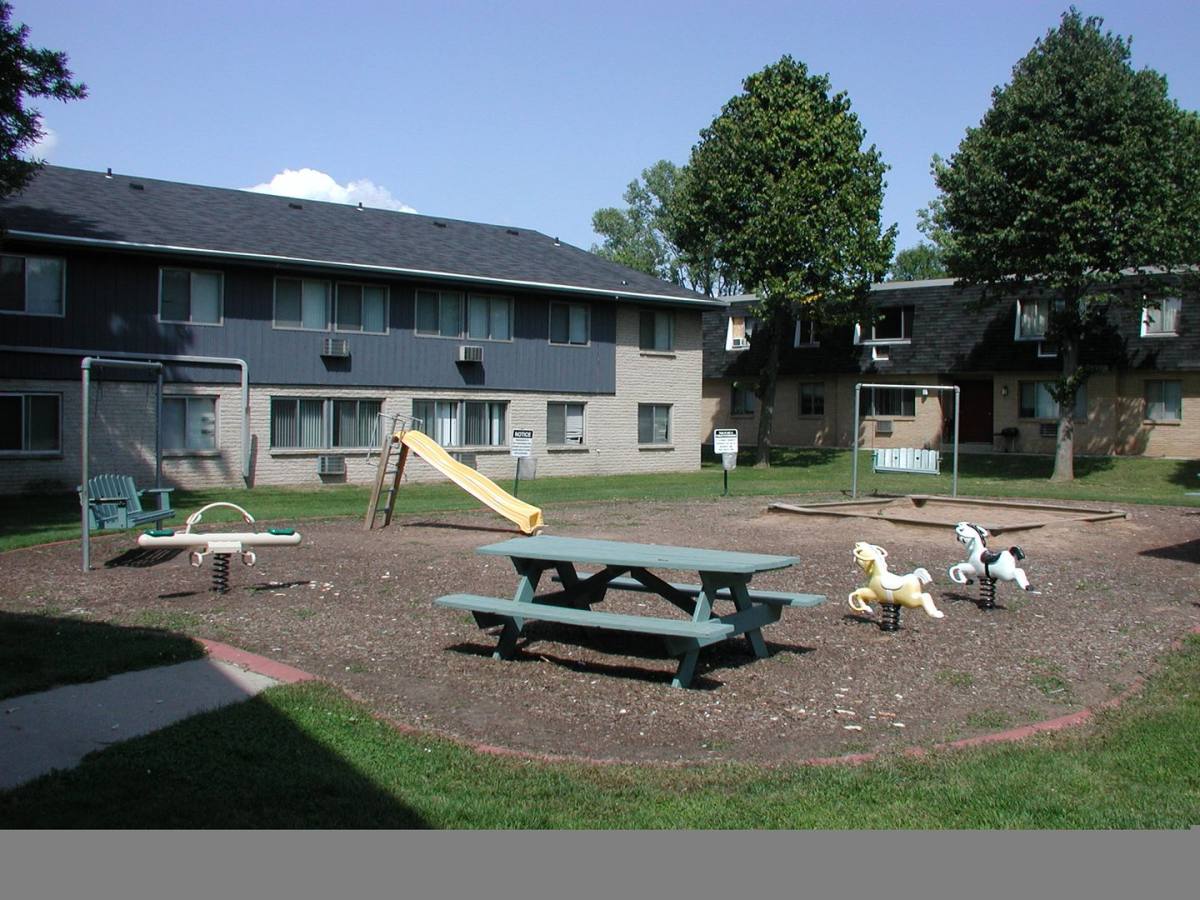 Apartment for rent at 1694 Shawano Ave, Green Bay, WI 54303