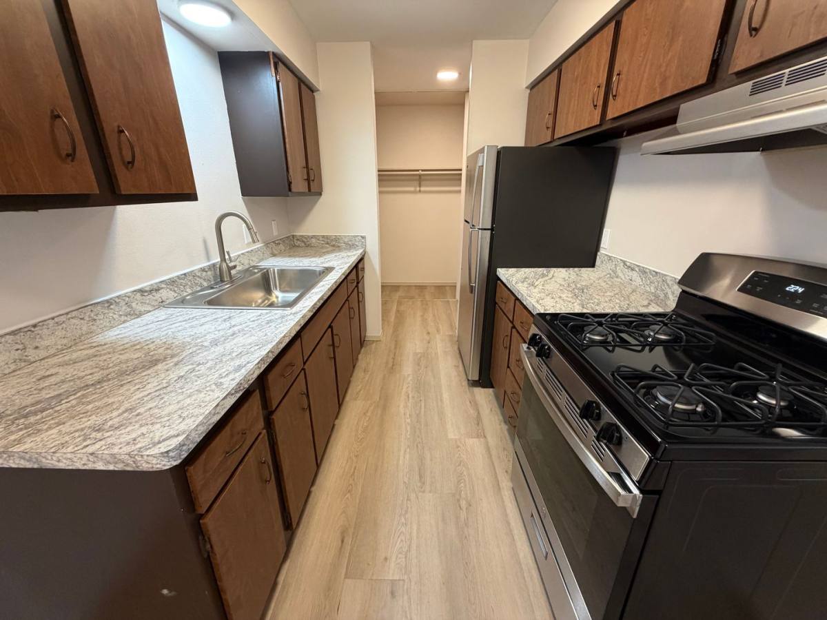 Apartment for rent at 1694 Shawano Ave, Green Bay, WI 54303