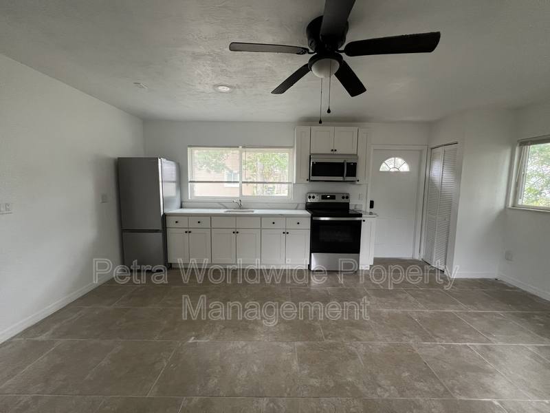 Apartment for rent at 2290 S Palmetto Ave #S1, Daytona Beach, FL 32119