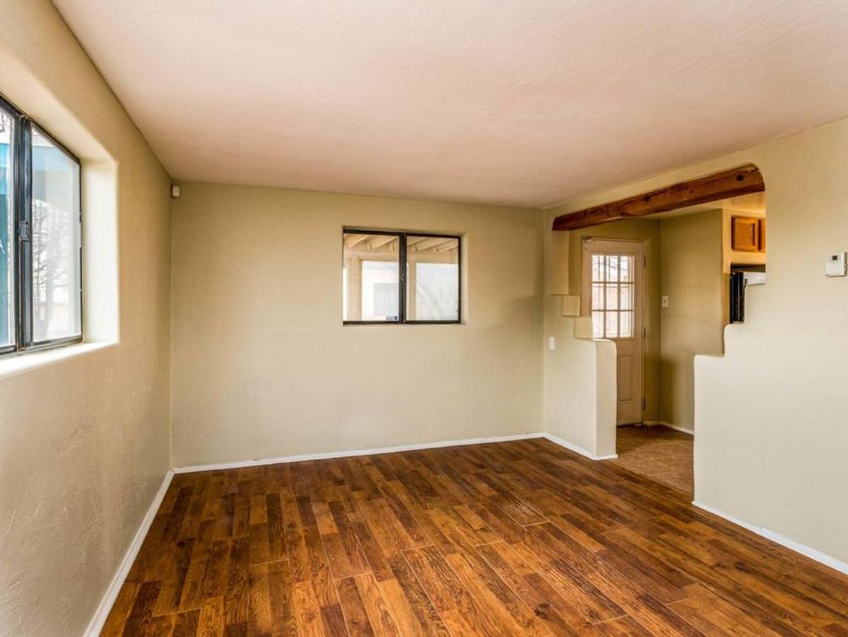 House for rent at 2838 Aliso Dr NE, Albuquerque, NM 87110