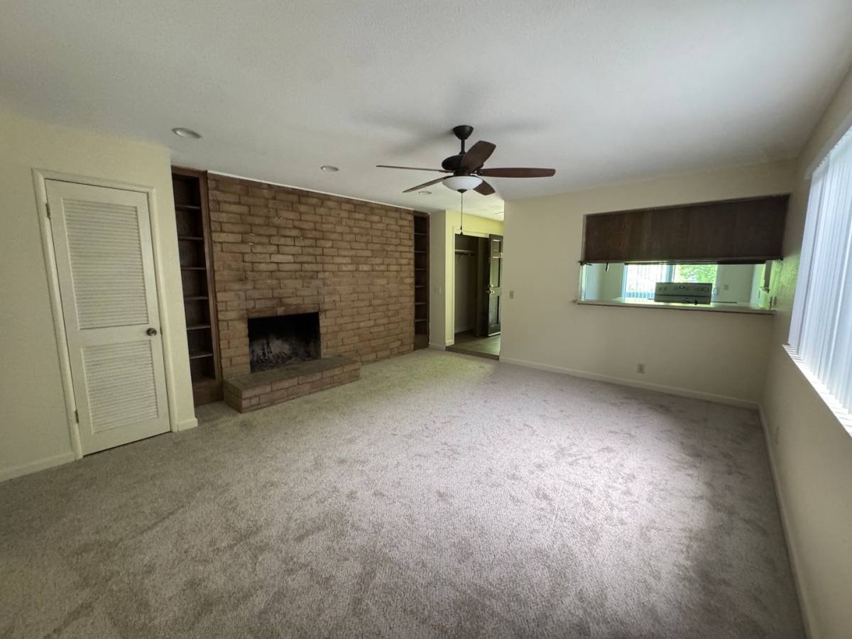 Apartment for rent at 1310-1314 D St, Marysville, CA 95901