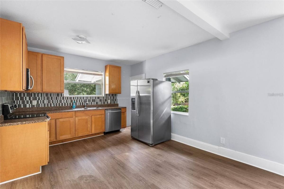 House for rent at 811 W Amelia Ave, Tampa, FL 33602