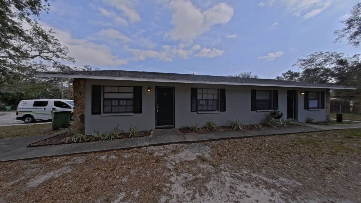 Apartment for rent at 923 E Poinsettia Ave, Tampa, FL 33612