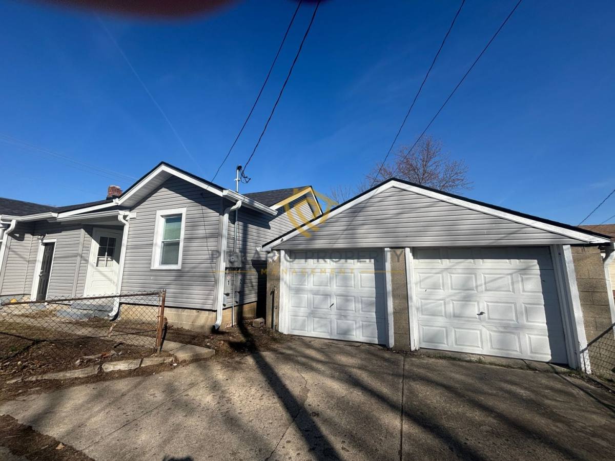 Apartment for rent at 711 W 22nd St, Anderson, IN 46016