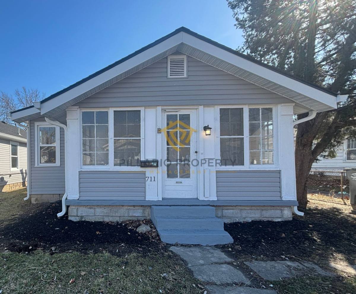 Apartment for rent at 711 W 22nd St, Anderson, IN 46016