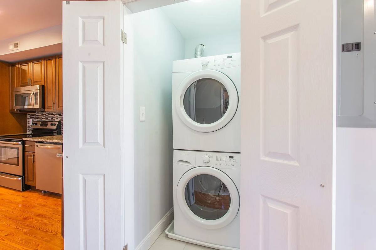 Apartment for rent at 2534 Amber St, Philadelphia, PA 19125