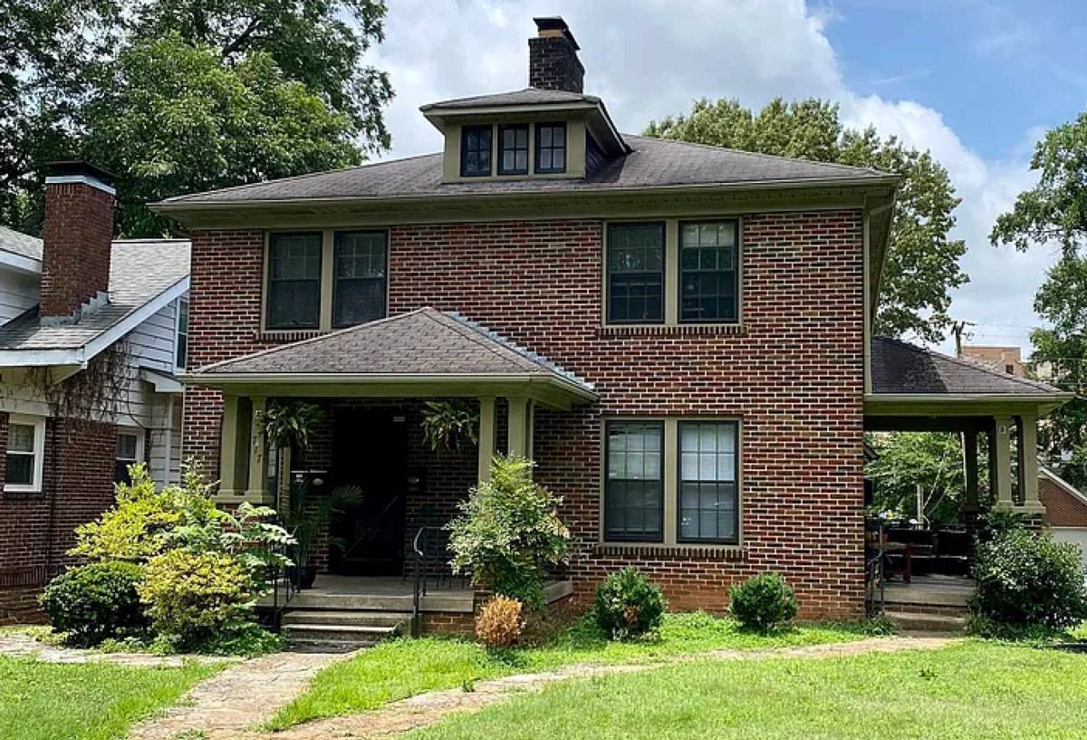 717 Sherrod Ave, Florence, AL 35630